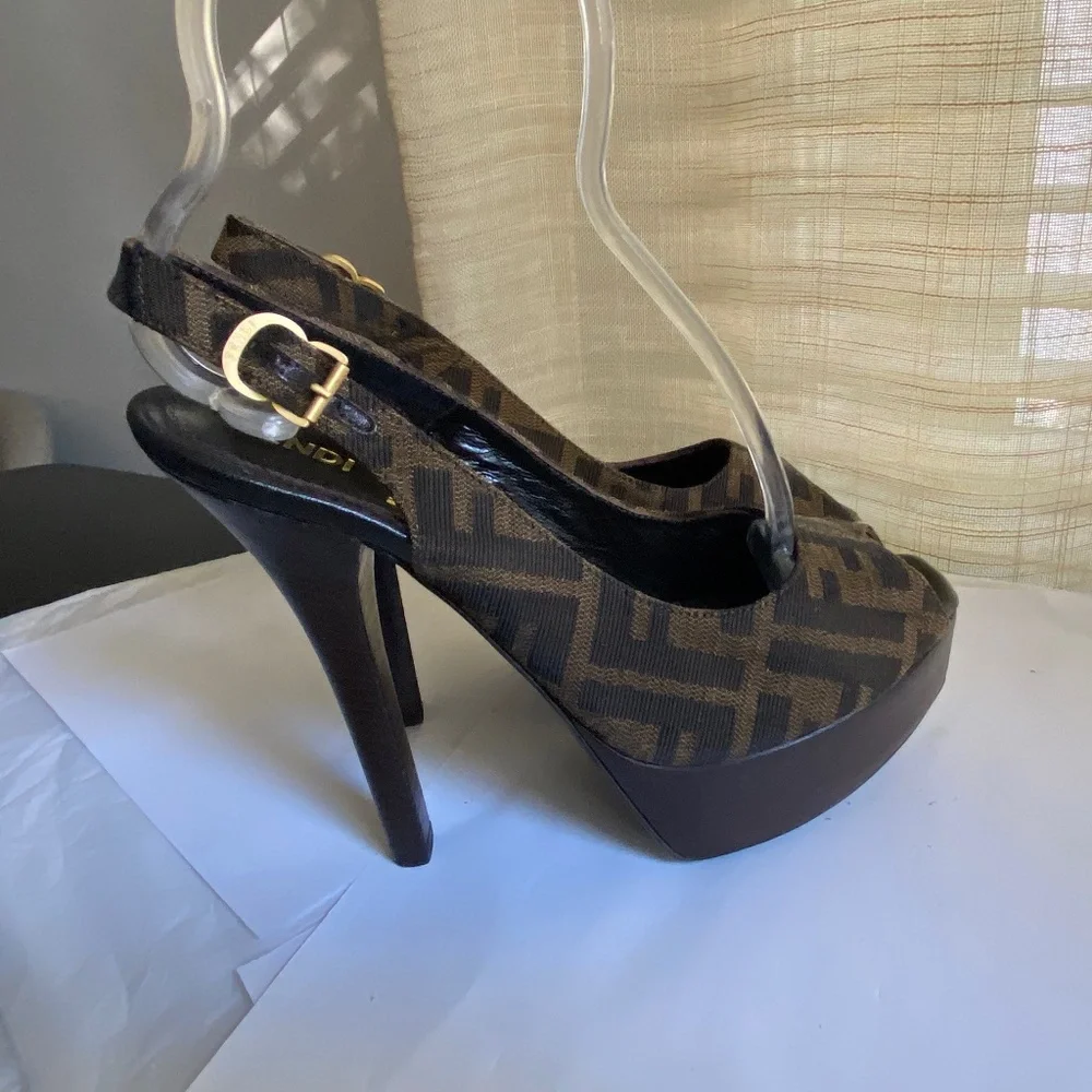 Fendi heels ankle strap 36.5 Italy open toe pumps monogram canvas clogs platform - Picture 6 of 10